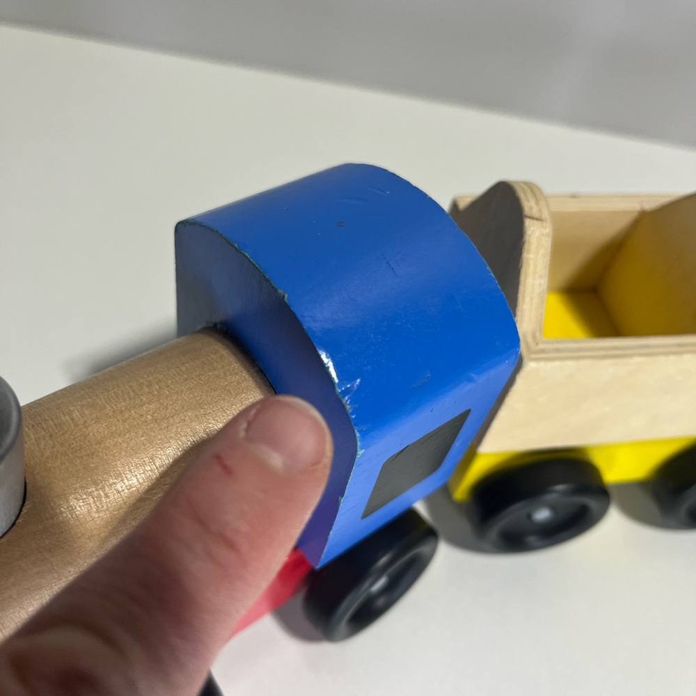 Melissa & Doug Wooden Train Set - Picture 5 of 13